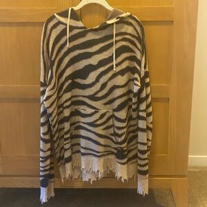 Pattern Sweater/sweatshirt with hoodie size medium